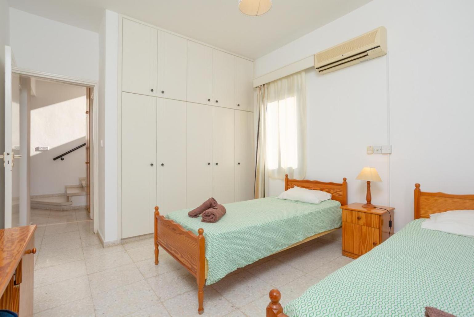 Villa Charoula Pente Paphos Exteriér fotografie