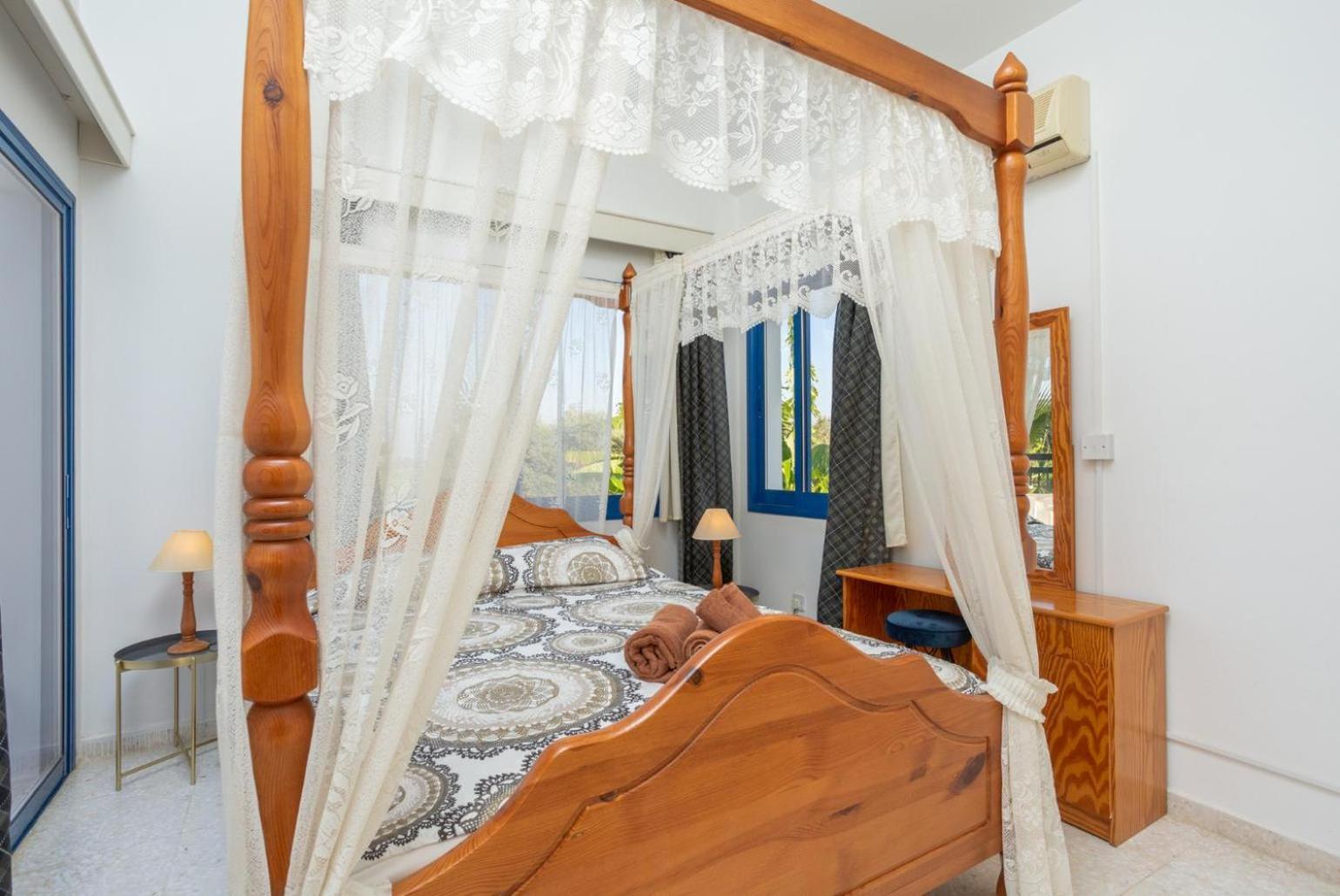 Villa Charoula Pente Paphos Exteriér fotografie